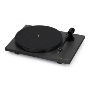 TRIANGLE LUNAR 1 TURNTABLE with tonearm cartridge